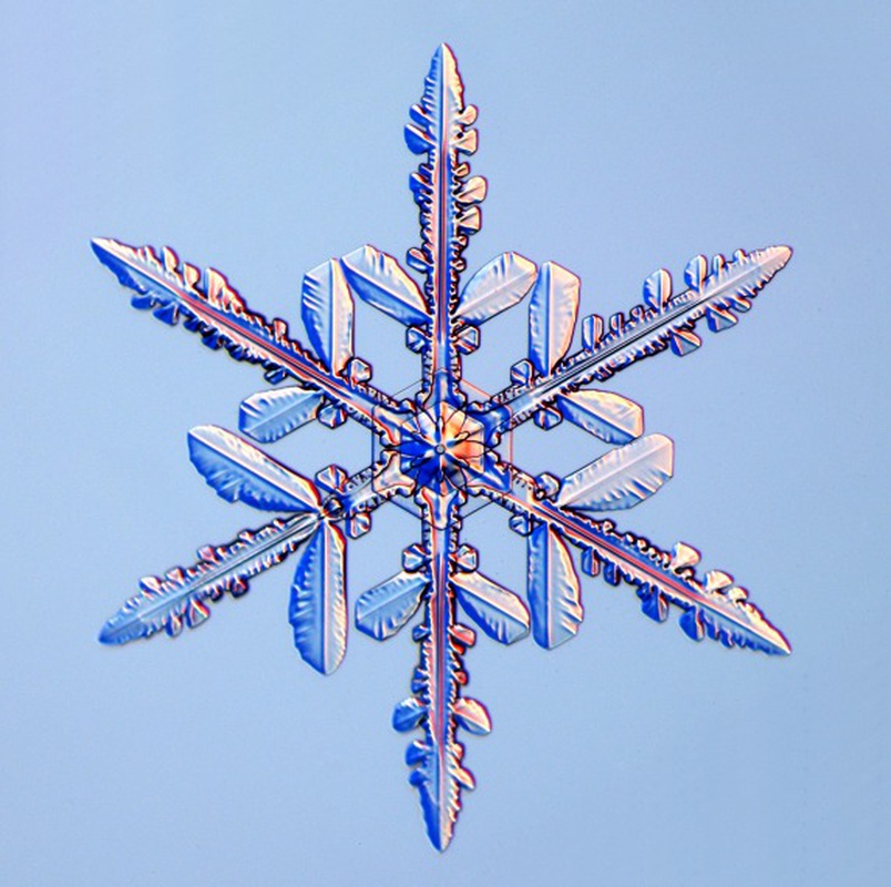 pica4u.ru_1213679630-snow-flakes-20.jpg