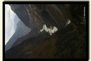 Tiger_Leaping_Gorge_Zhongdian.jpg