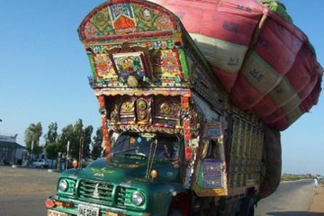 heavy_loaded_pakistan_truck.jpg