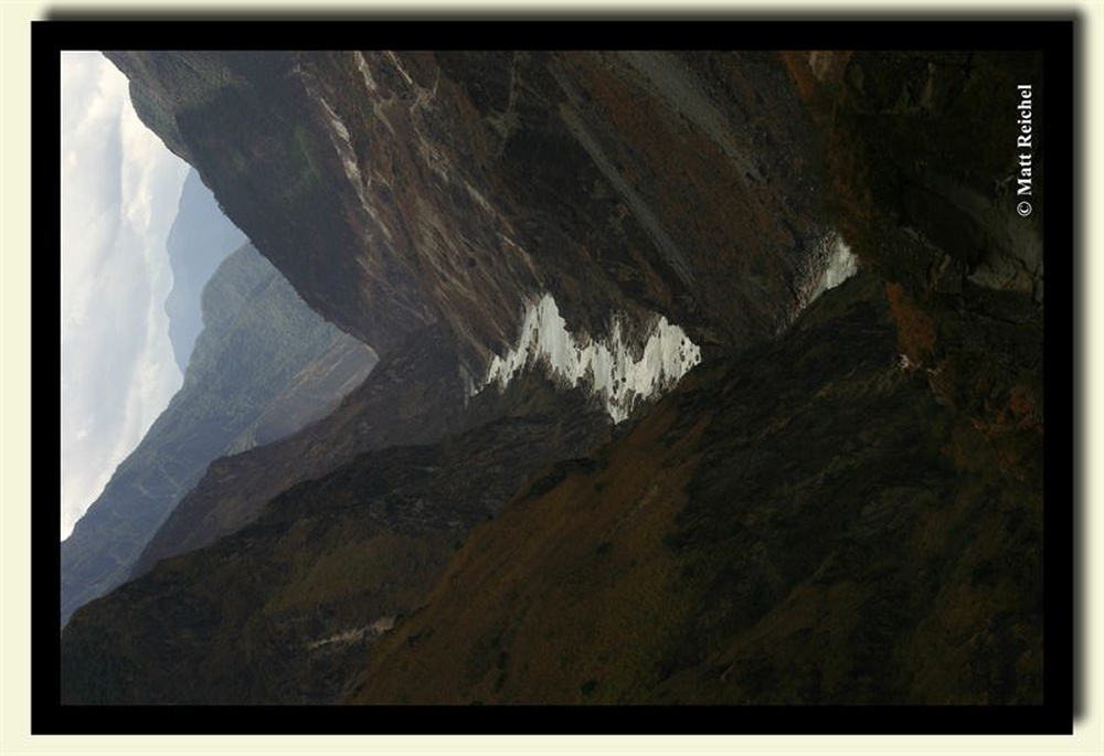 Tiger_Leaping_Gorge_Zhongdian.jpg