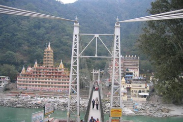 lakshman_jhula_4_small.jpg