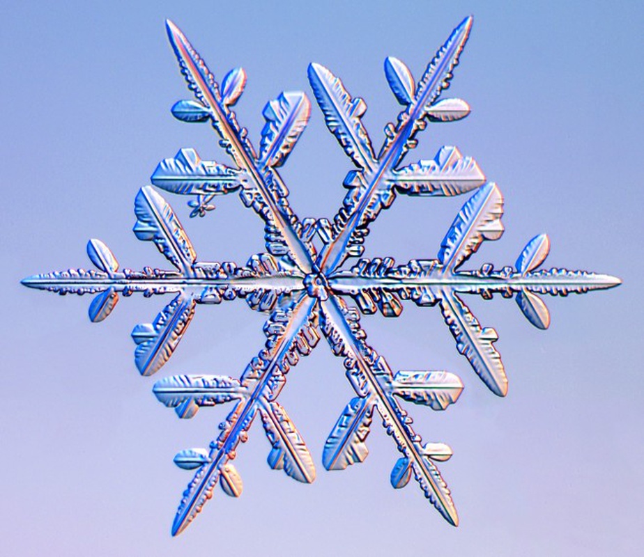 pica4u.ru_1213679670-snow-flakes-33.jpg