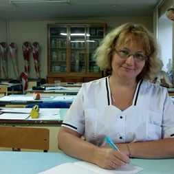 Лариса Драгомирова